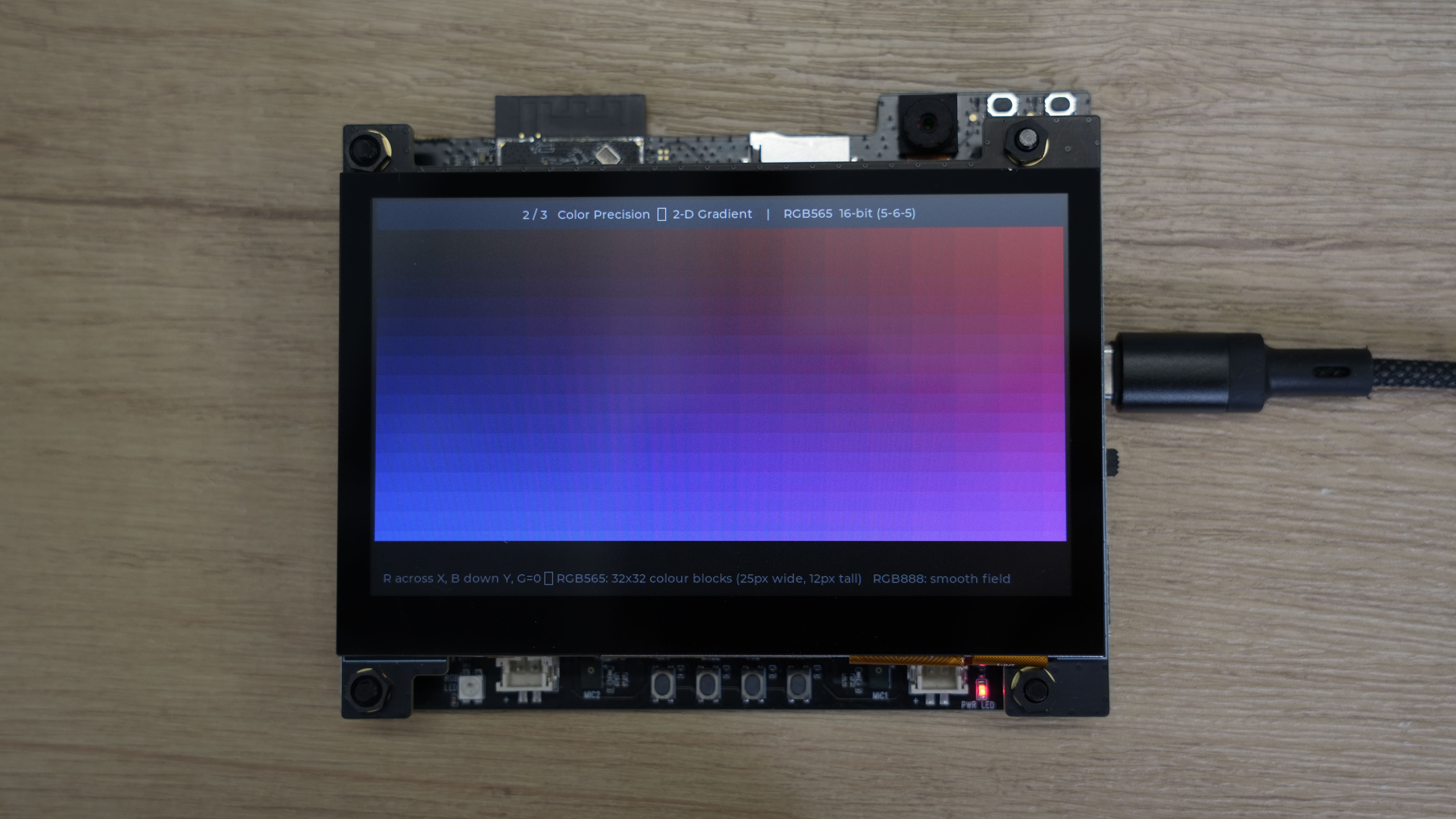 线性渐变_RGB565.jpg